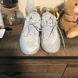 Air Jordan Retro 12 Low Wolf Grey